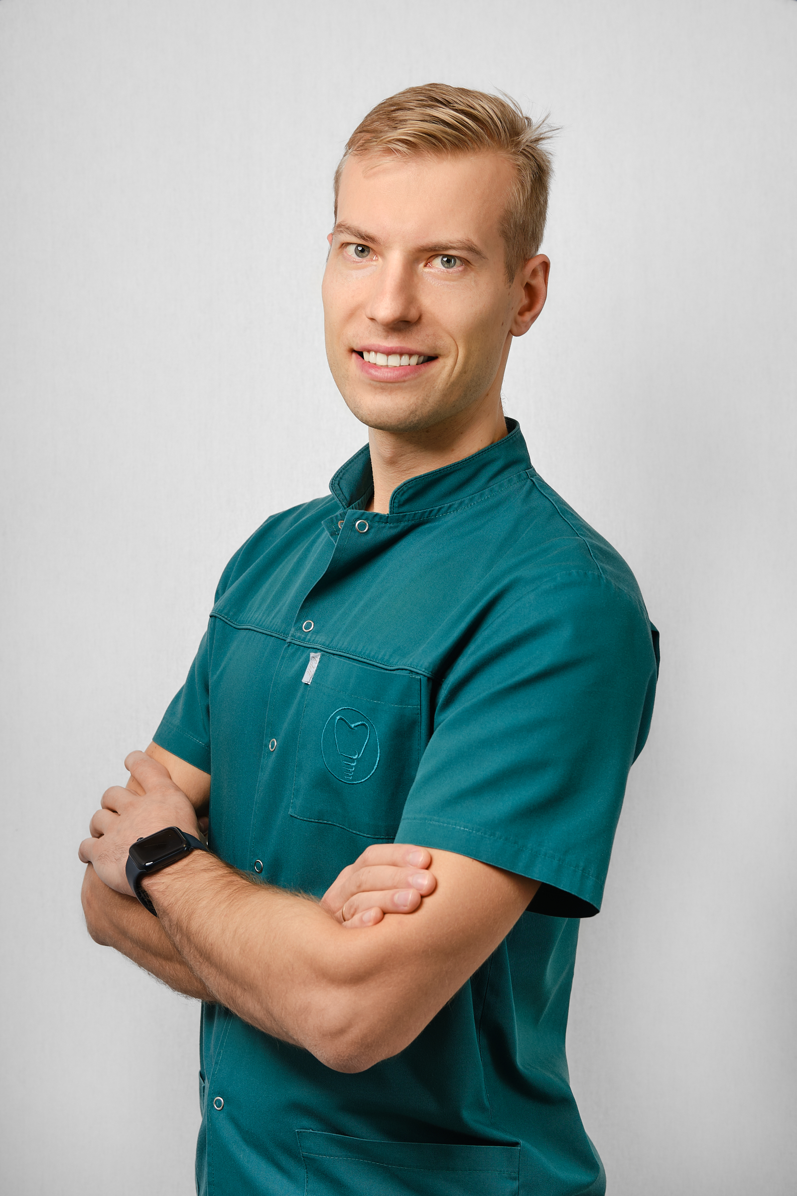 lekarz dentysta, specjalista chirurgii stomatologicznej Radosław Czapla